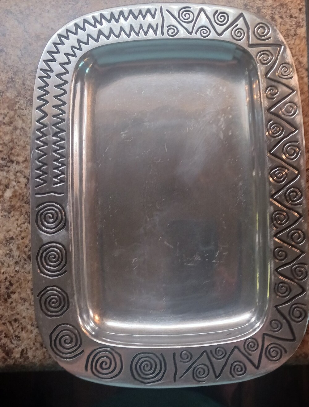 Vintage Wilton Armetale Reggae Rectangle Serving Tray